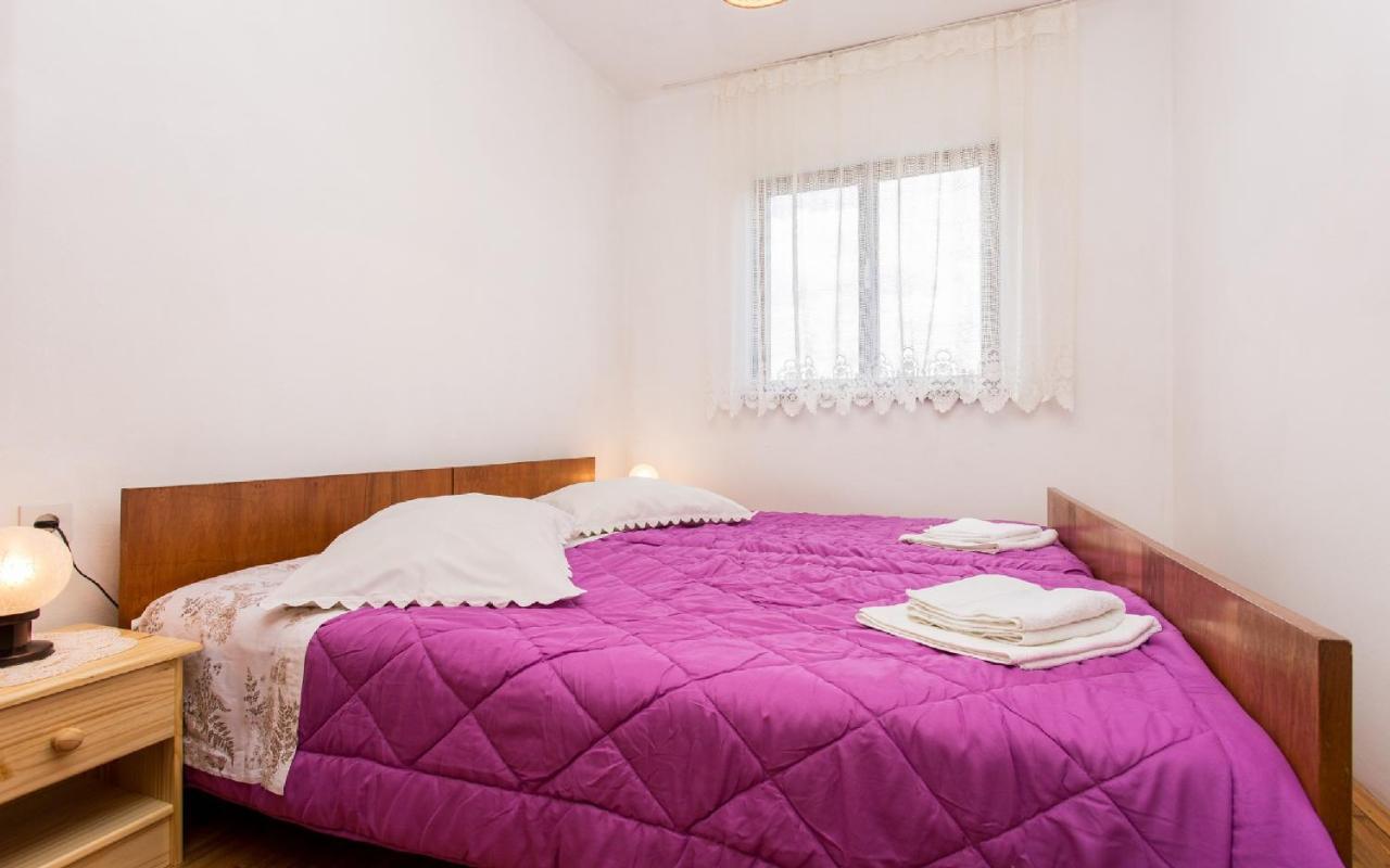 Apartman Broznić Šilo Zewnętrze zdjęcie