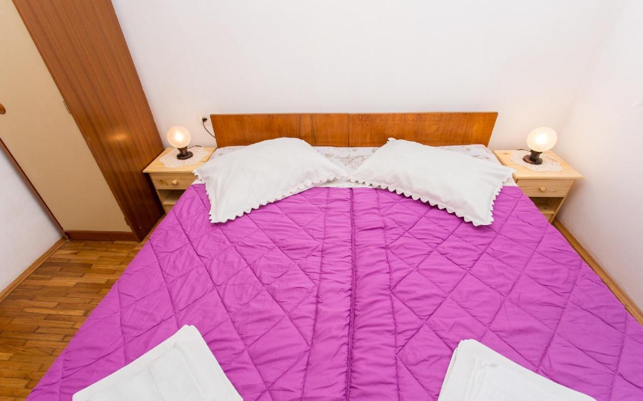 Apartman Broznić Šilo Zewnętrze zdjęcie